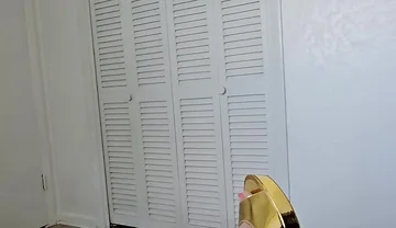 My Vibrator in My Gold High Heels and Driving to Climax