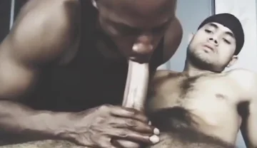 Masajista Se Pone Dirty Con Scarface Latin Bushy Lad