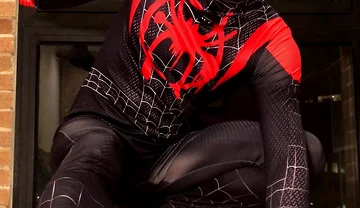 Suit Spiderman and Poses