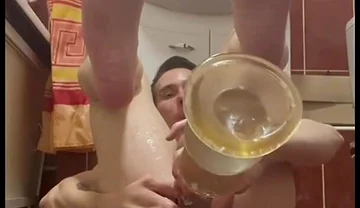 I Insert a Big Toy in My Ass and Enjoy Anal Prolapse