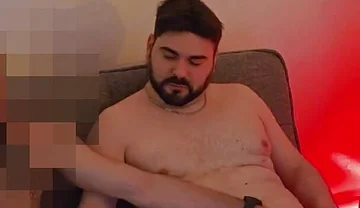 Straight Hairy Muscle Guy First Time Jerking and Sucking, Then He Fucks Me Bareback