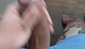 Jerking off Very Juicy