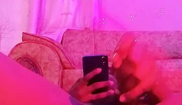 Sexy Big Butt Twink Jerks off