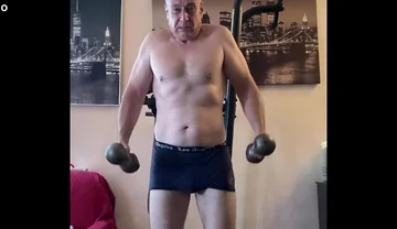 I'm Pumping My Hands