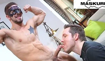 Pascals Muscle Worship & Blowjob Bliss With Sensual Carl!