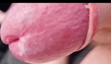 Amateur Public Cumshot