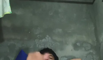 Pinoy Twink Hot Wankings: Get Ready for Huge Cumshots!