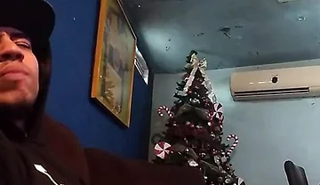 You Want to Have Fun in the Bathroom, Have as Much Fun as Possible