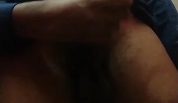 Tamil10inches BBC Who Wanna Play This Living Guitar