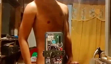 Philippino Twink Gets Horney