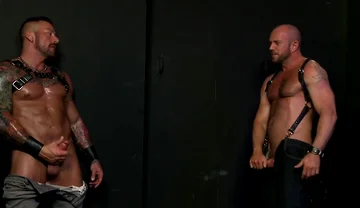 Hugh Hunter And Matt Stevens - Pounding Puss Until They Both Cum