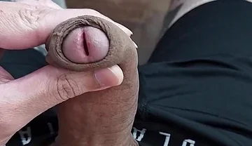 I'm Horny, Do You Want to Suck Me?