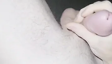 Cumming Is Lonly