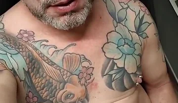 Sls-frank Squirts From His Subincision in Close-up