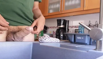 Guy Loves to Cum in His Kitchen Sink