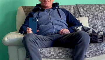 Risky Barber Shop Cum Rubbing to Orgasm with People Nearby