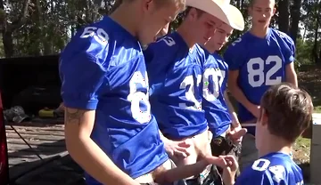 Taut Ends: Teen 18+ Teens 18+ ?