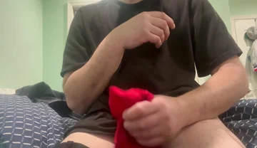 Stepdaddy Jerking off Into Stepdaughter Panties