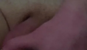 Femboy Looking for Stepdaddy Loves Coming on His Self