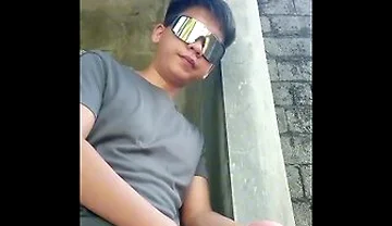 Risky Outdoor Fucking - Pinoy Boy Solo