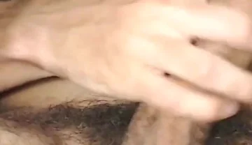 Gay 6 Minutes Masturbation with Lamb