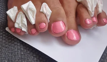 I'm Polishing My Feet and Finger Nails in Pink