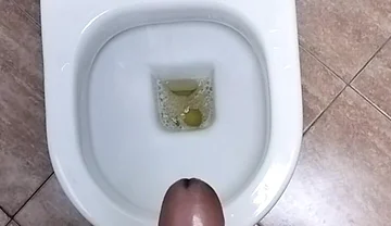Pissing & Masturbation