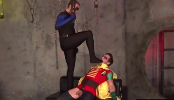 Nightwing Fondles Robin