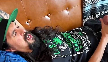 Maxx Stoner - Stoner Cumshot