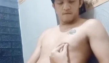 Filippino Young Dirty Twink Take His Own Cum