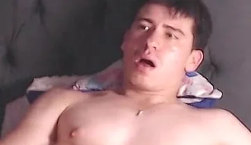 Latino Is Coming While Jerking off