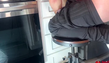 Hung Papi Viral Video Fucking While Cooking Pasta Bareback