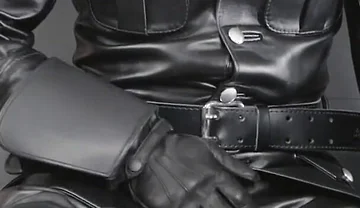 VK Leather Worship