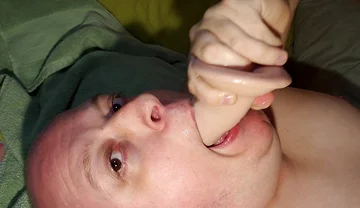 Deepthroat 2 Huge Dildo Pt2