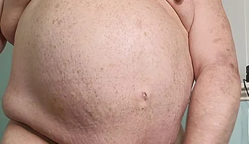 Big Man Jerks His Big Cock