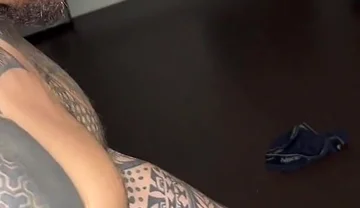 Hot Tattooed Guys, Sex in Madrid