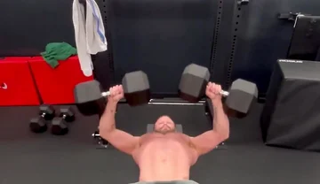 Hit a Pr on Dumbbell Bench Press