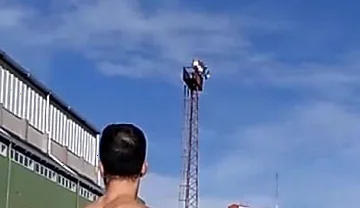 2245797180.mp4