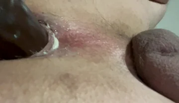 Whiteboy and His Dildo