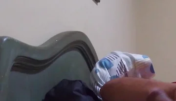 Amateur Hotel Masturbation with a Real Cumshot