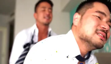 Peter Fever In Asian Suit Studs