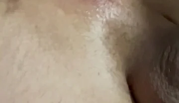 White Bussy