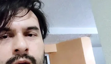 Quick Tease at the Neighbor Door