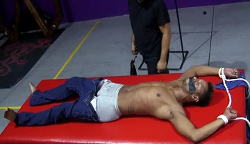 Kaden Roads In Submissive Bbc Gay Rt Tormented By Dominant