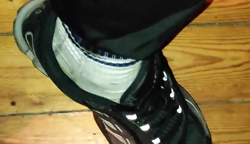 Fuckn Wett, Fuckn Smelly Dirtyjunkbro!