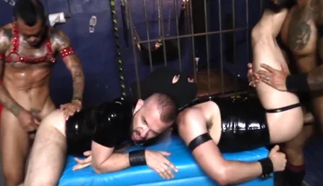 Viktor Rom - Two Hungry Tops Destroy Every Ass That Comes Their Way In The Sex Club