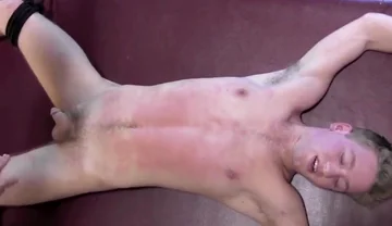 Pretty Little Thing - Chapter 4