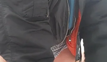 To Get Horny in the Wc, Dirty, Smelly, Wett. Dj -bro