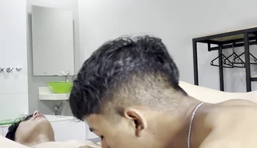 Xxl Venezolan Guy Destroys My Pink Hole with His Cock