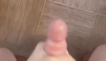 Quick Cumload From Horny Boy
